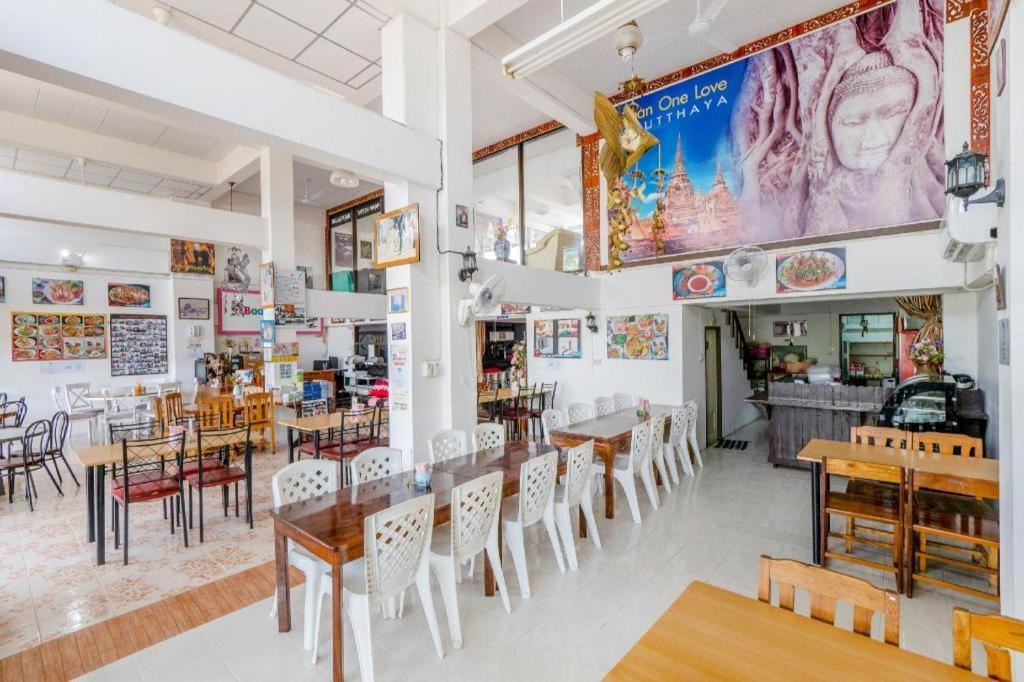 OYO 906 Bann One Love Ayutthaya Eksteriør bilde