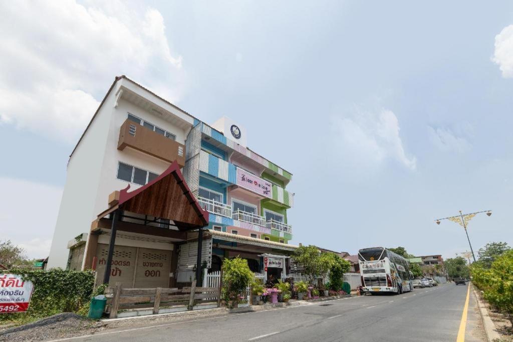 OYO 906 Bann One Love Ayutthaya Eksteriør bilde